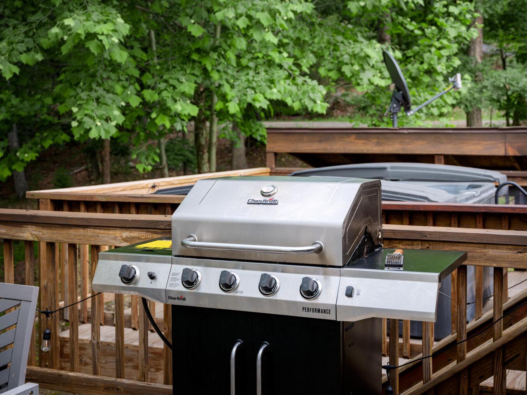 Shenandoah Dog Friendly Cabin With River Access, Hot Tub, Fire Pit, Bbq, Outdoor Dining שננדואה מראה חיצוני תמונה